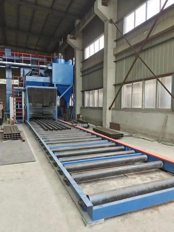 Through-type shot blasting machine