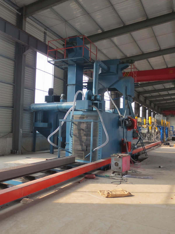 Through-type shot blasting machine